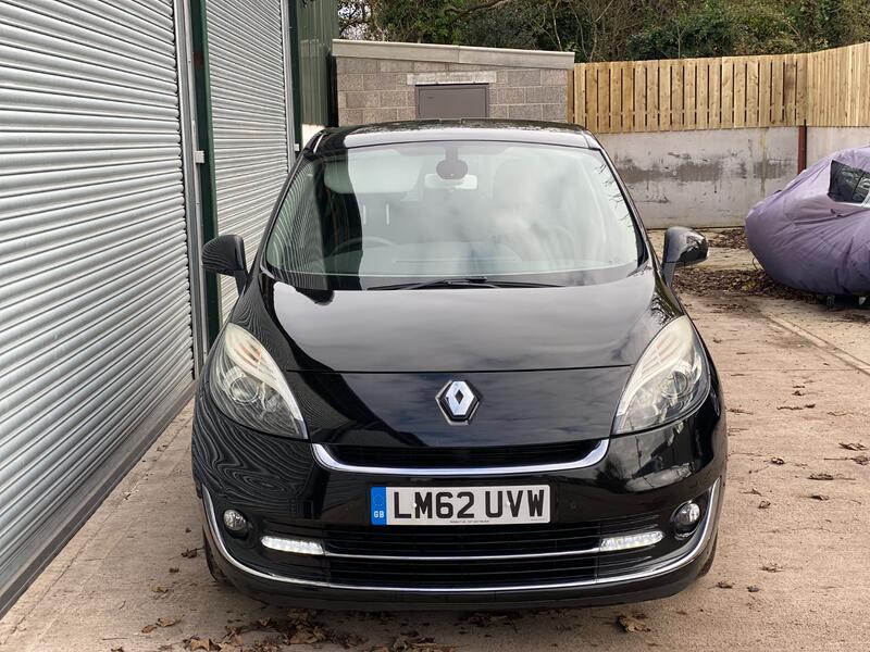 RENAULT GRAND SCENIC